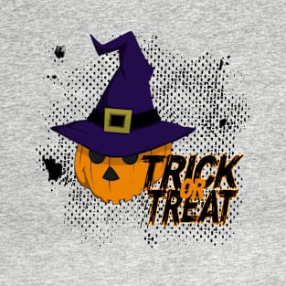 Trick or treating : witch hunting T-Shirt